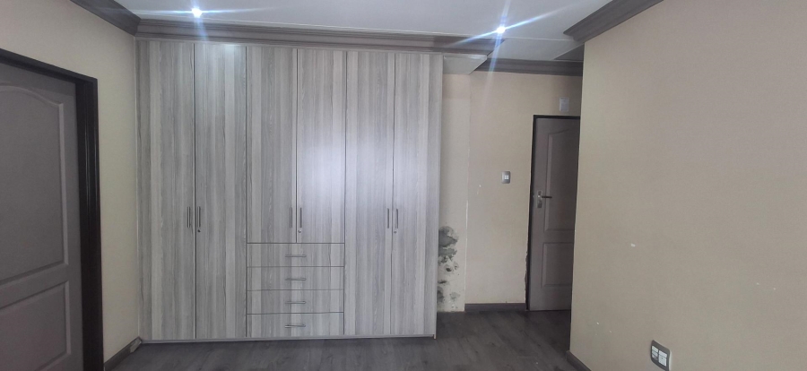 3 Bedroom Property for Sale in Actonville Gauteng