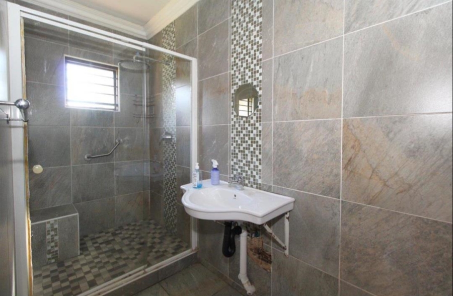 3 Bedroom Property for Sale in Actonville Gauteng