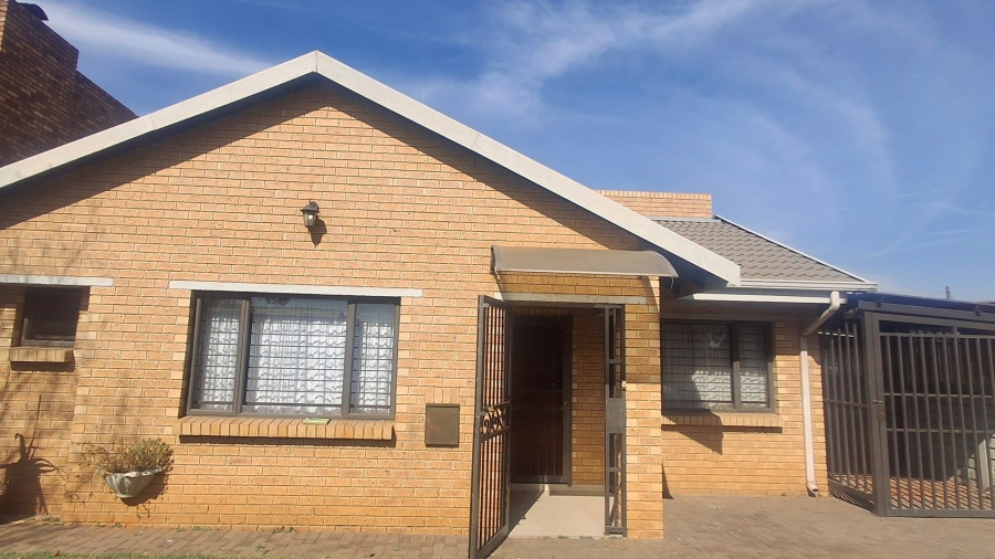 3 Bedroom Property for Sale in Actonville Gauteng