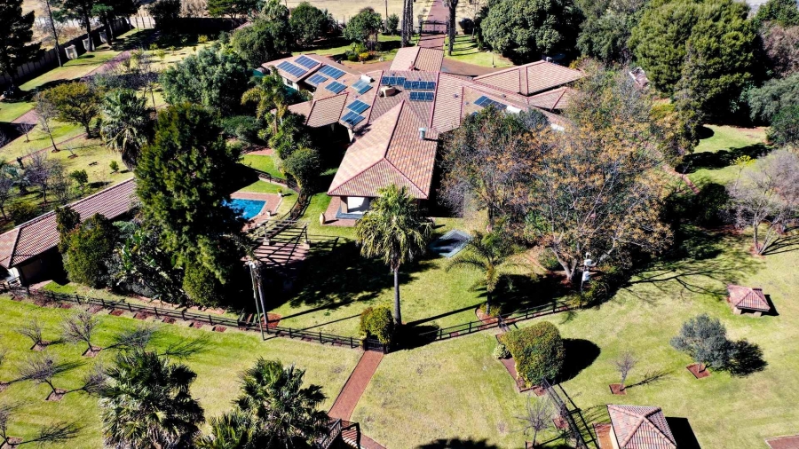 5 Bedroom Property for Sale in Benoni North Gauteng