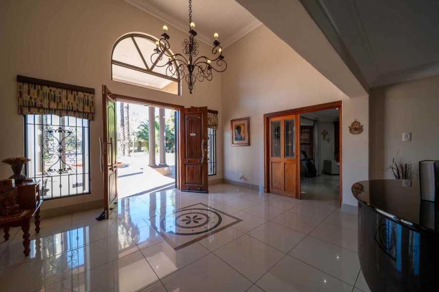 5 Bedroom Property for Sale in Benoni North Gauteng