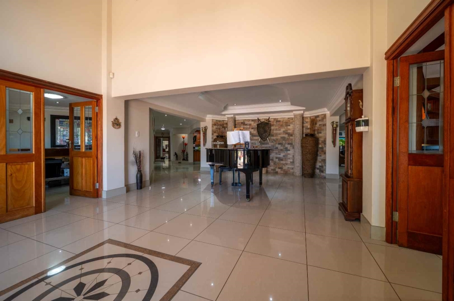 5 Bedroom Property for Sale in Benoni North Gauteng