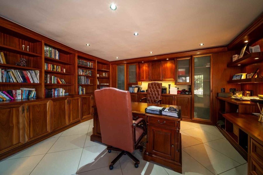 5 Bedroom Property for Sale in Benoni North Gauteng