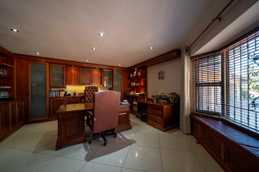 5 Bedroom Property for Sale in Benoni North Gauteng