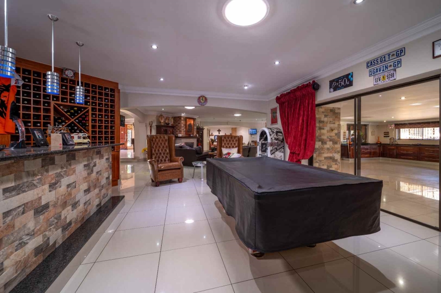 5 Bedroom Property for Sale in Benoni North Gauteng
