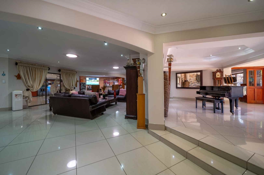 5 Bedroom Property for Sale in Benoni North Gauteng