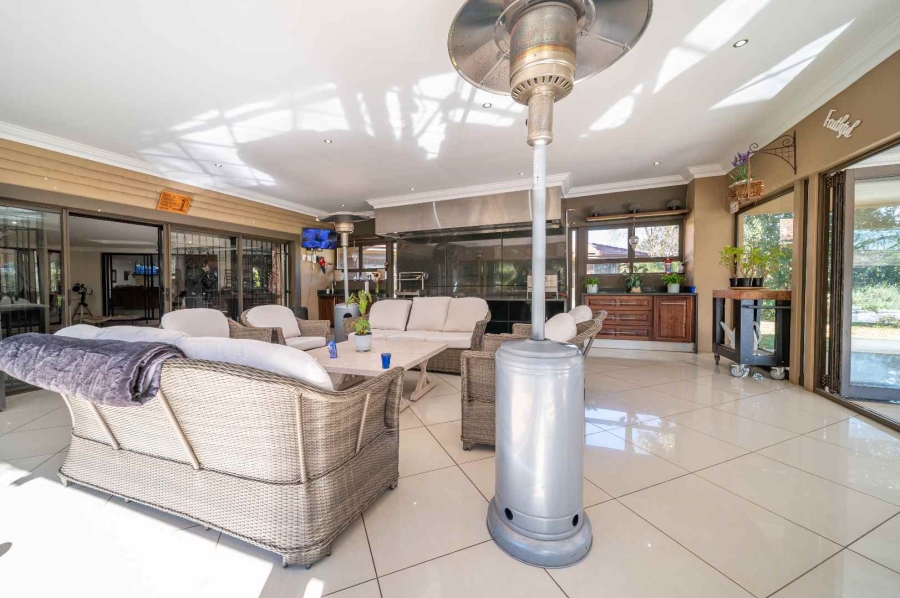 5 Bedroom Property for Sale in Benoni North Gauteng