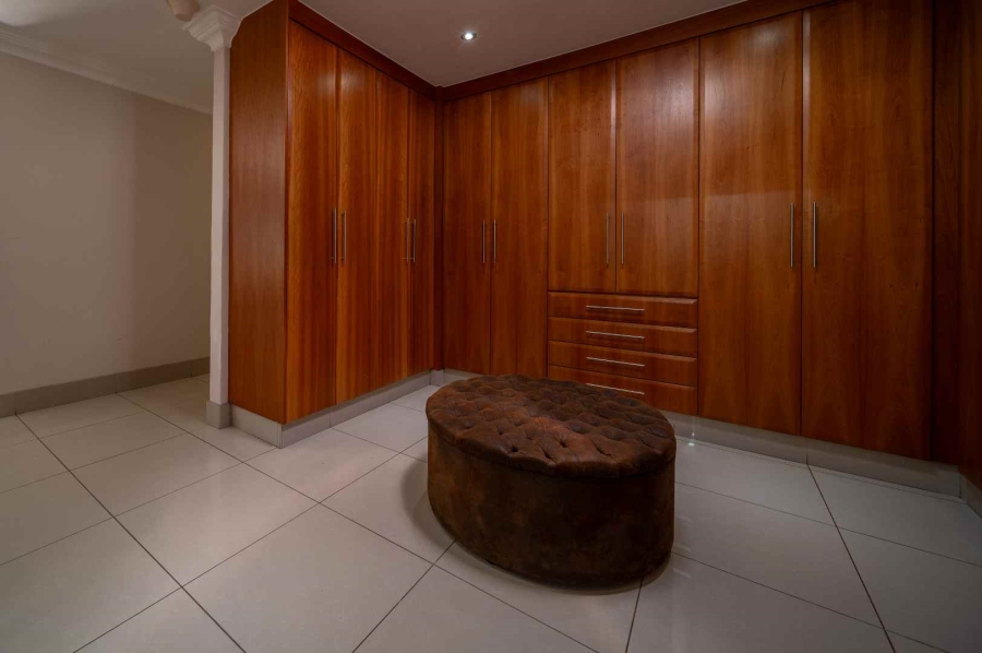 5 Bedroom Property for Sale in Benoni North Gauteng
