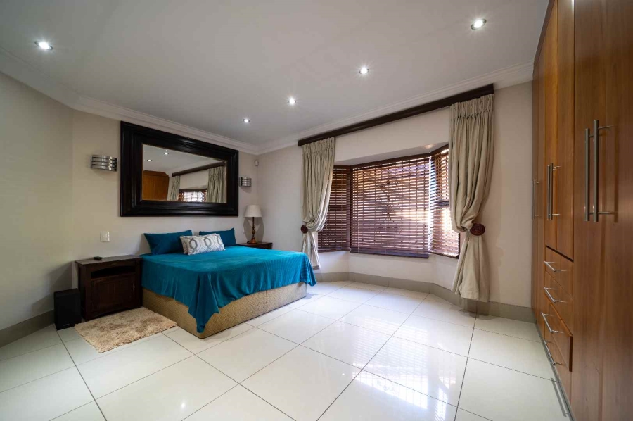 5 Bedroom Property for Sale in Benoni North Gauteng