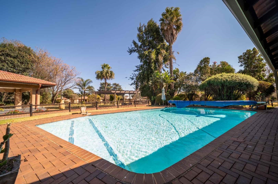 5 Bedroom Property for Sale in Benoni North Gauteng