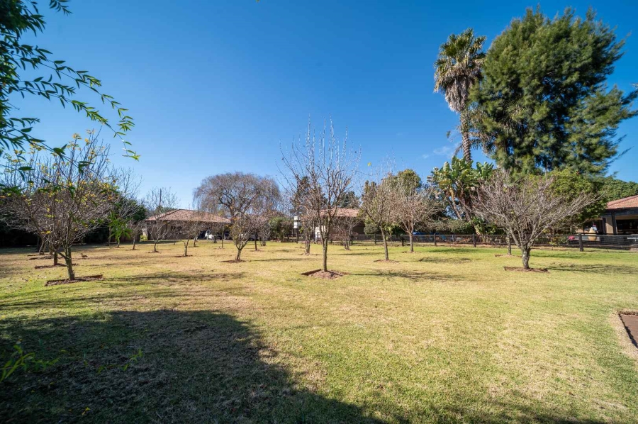 5 Bedroom Property for Sale in Benoni North Gauteng