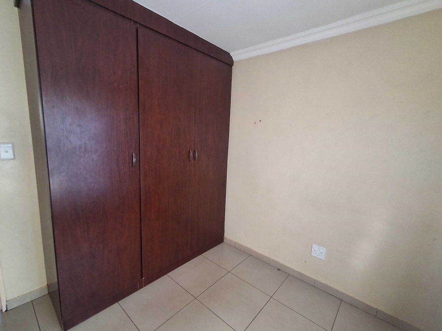 To Let 2 Bedroom Property for Rent in The Orchards Gauteng