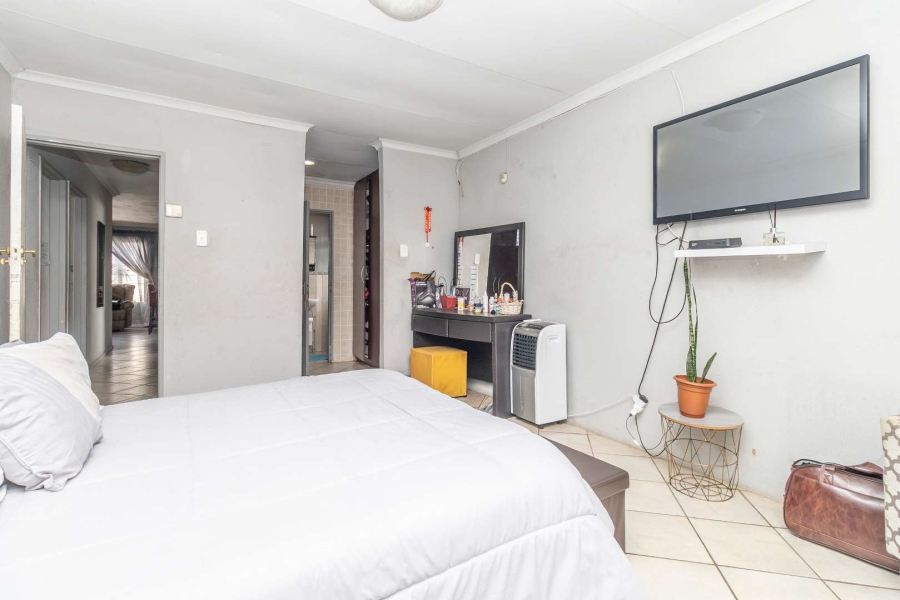 3 Bedroom Property for Sale in Cosmo City Gauteng