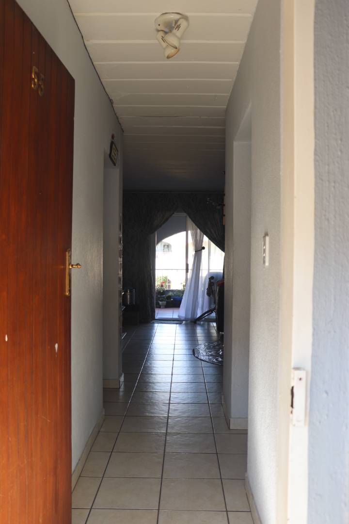 2 Bedroom Property for Sale in Florida Gauteng