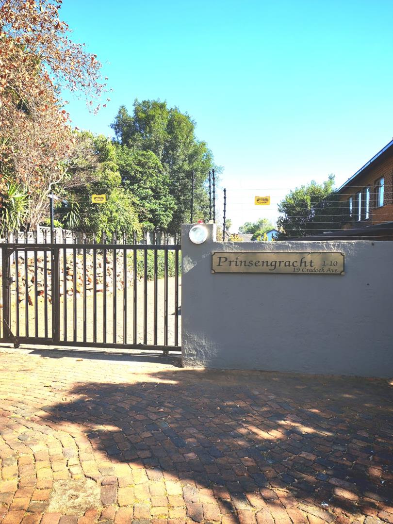 2 Bedroom Property for Sale in Eldoraigne Gauteng