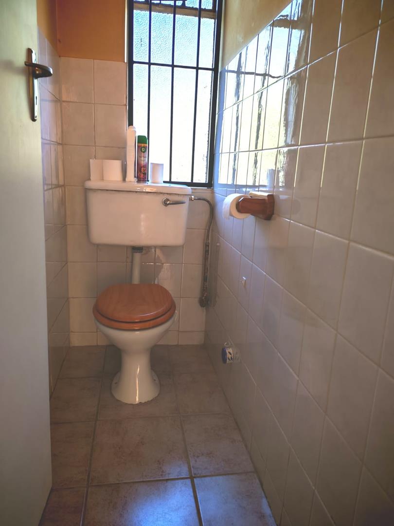 2 Bedroom Property for Sale in Eldoraigne Gauteng