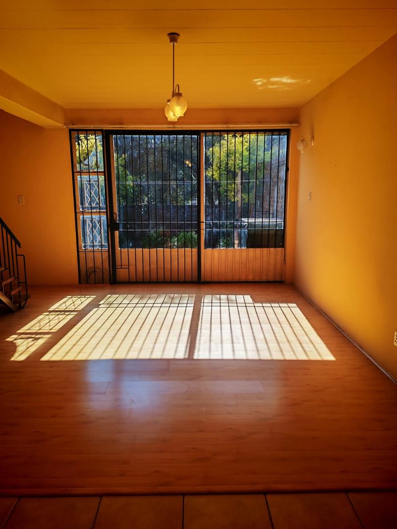 2 Bedroom Property for Sale in Eldoraigne Gauteng