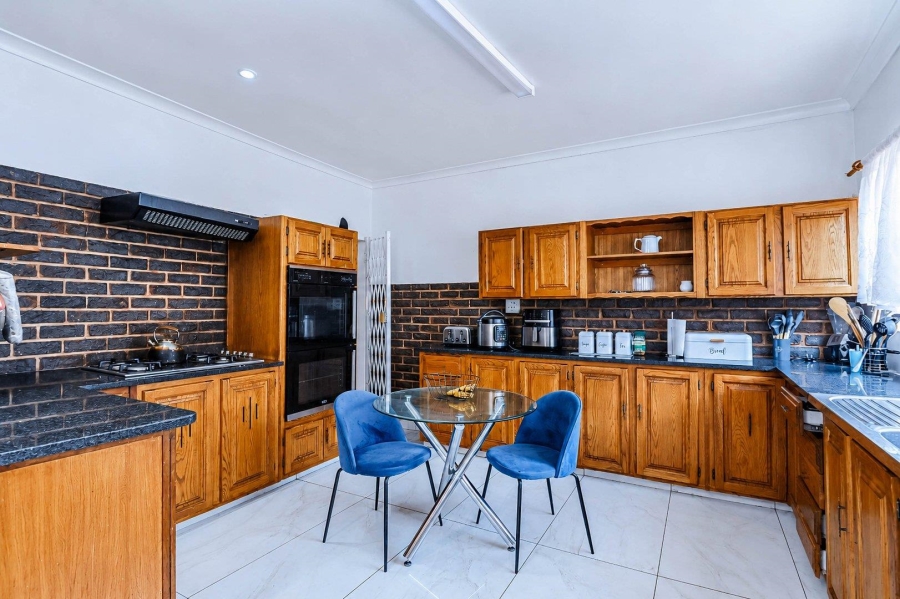 4 Bedroom Property for Sale in Lyttelton Manor Gauteng