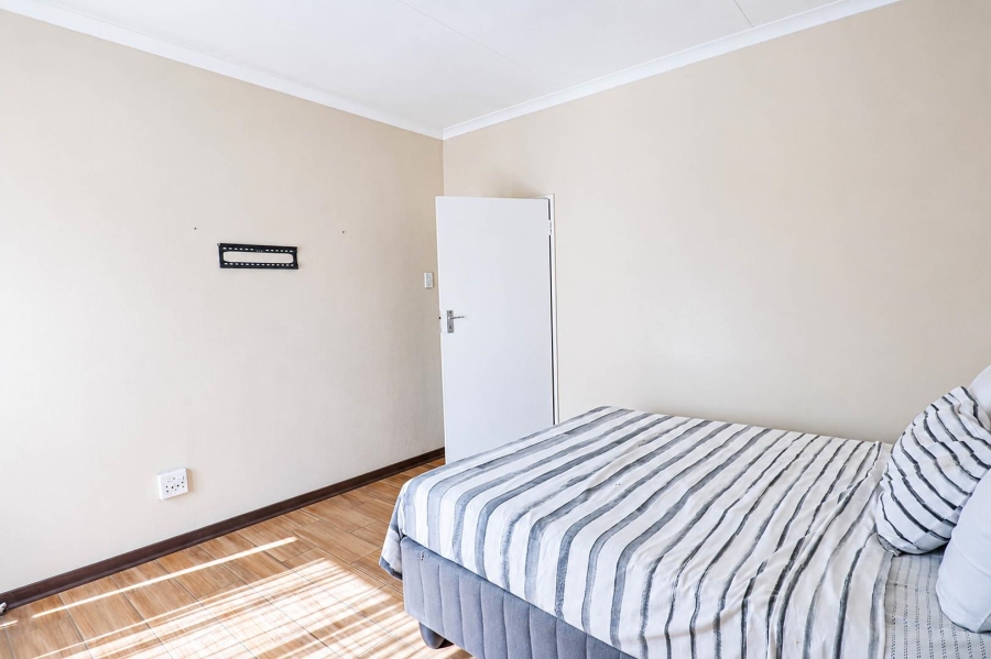4 Bedroom Property for Sale in Lyttelton Manor Gauteng