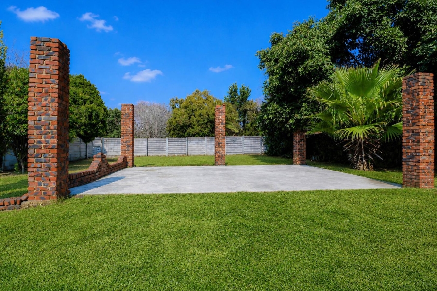 4 Bedroom Property for Sale in Lyttelton Manor Gauteng