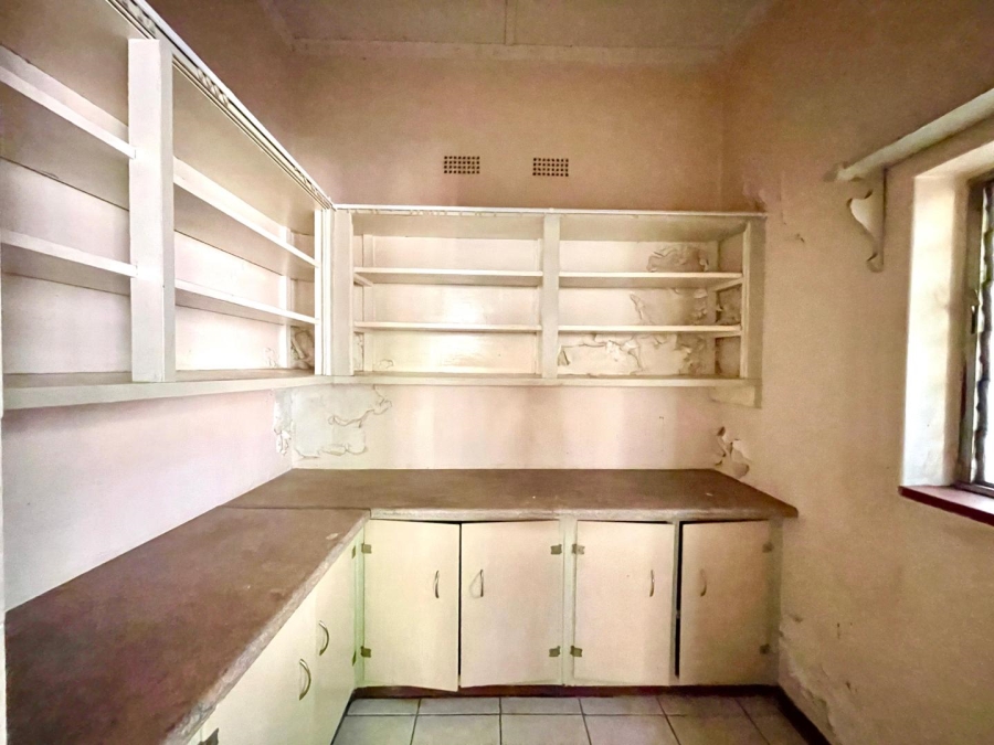 5 Bedroom Property for Sale in Pretoria North Gauteng