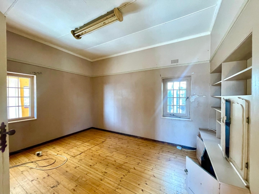 5 Bedroom Property for Sale in Pretoria North Gauteng