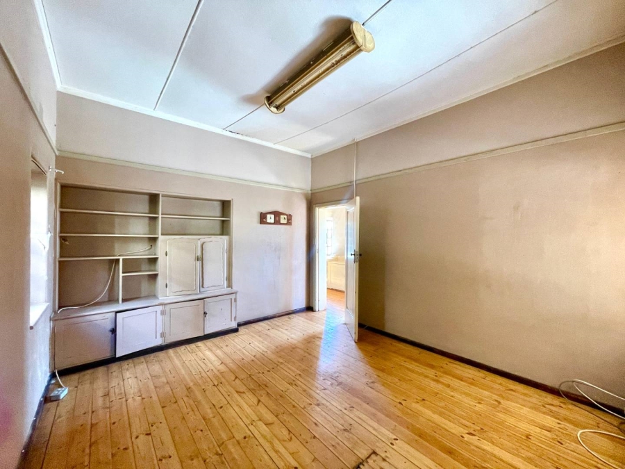 5 Bedroom Property for Sale in Pretoria North Gauteng