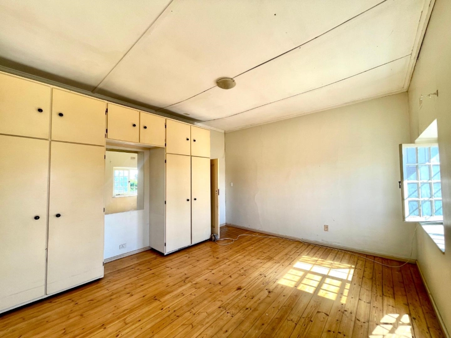 5 Bedroom Property for Sale in Pretoria North Gauteng