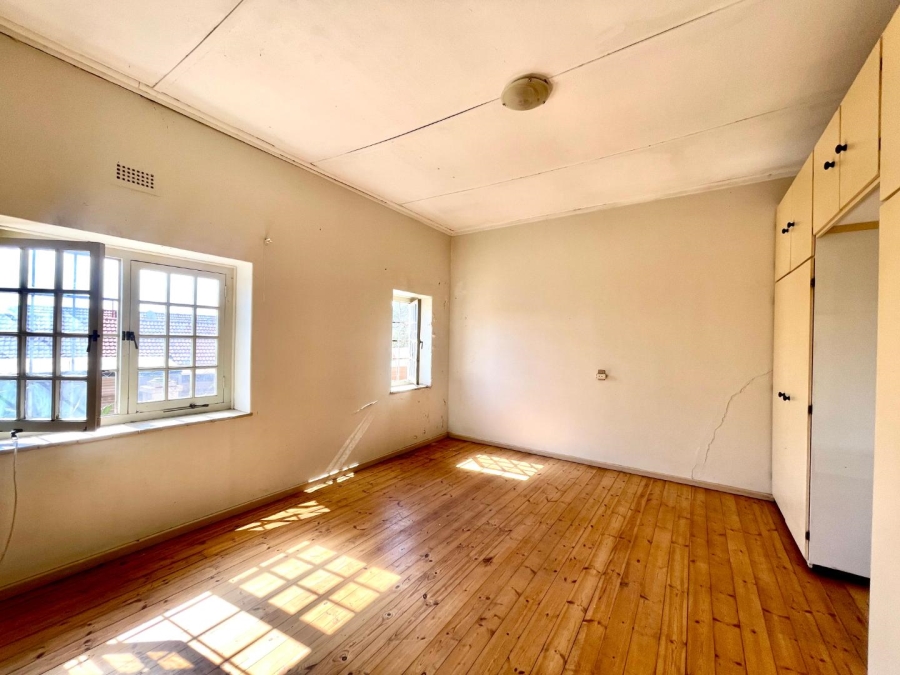 5 Bedroom Property for Sale in Pretoria North Gauteng