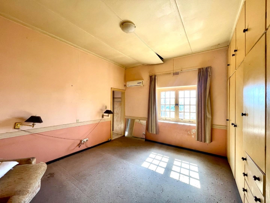 5 Bedroom Property for Sale in Pretoria North Gauteng