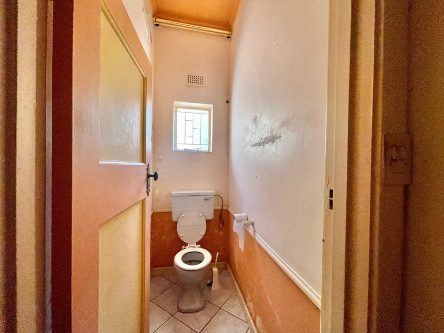 5 Bedroom Property for Sale in Pretoria North Gauteng