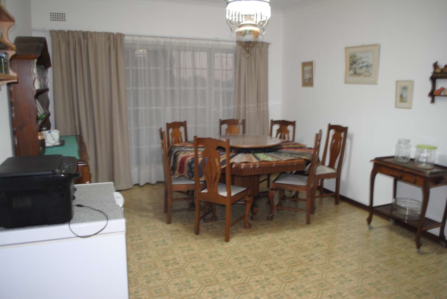 6 Bedroom Property for Sale in Glen Donald A H Gauteng
