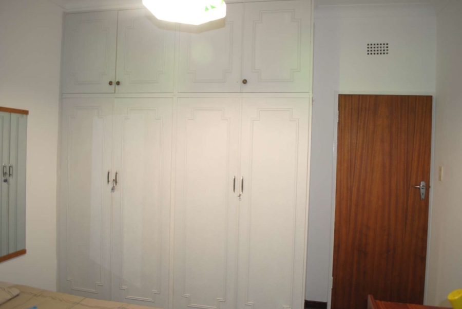 6 Bedroom Property for Sale in Glen Donald A H Gauteng