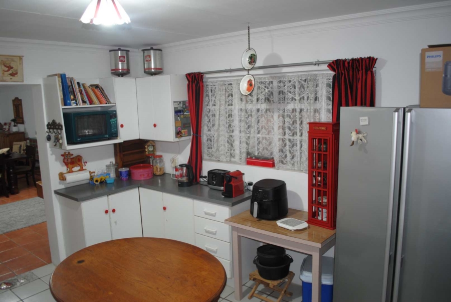 6 Bedroom Property for Sale in Glen Donald A H Gauteng