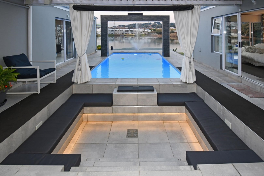 4 Bedroom Property for Sale in Erasmus Park Gauteng