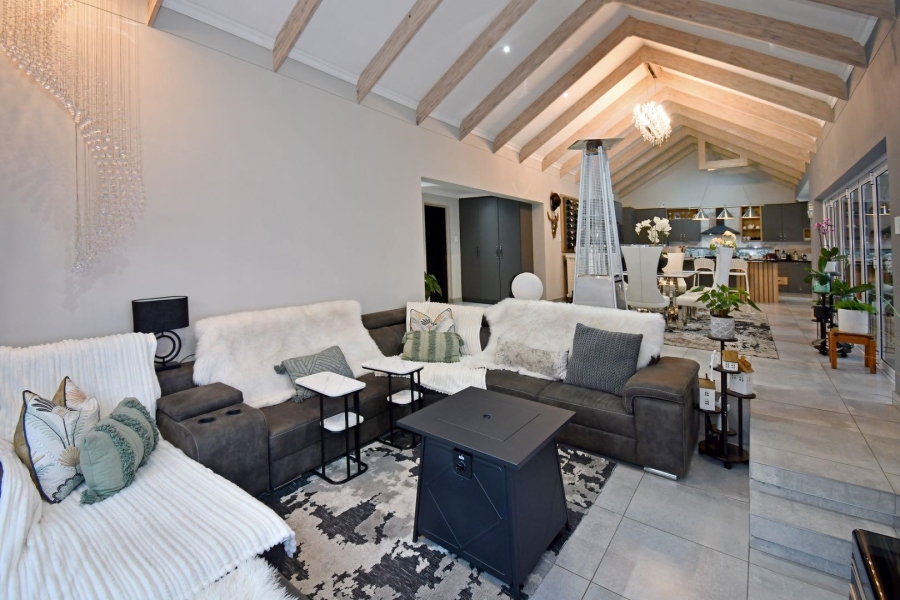 4 Bedroom Property for Sale in Erasmus Park Gauteng
