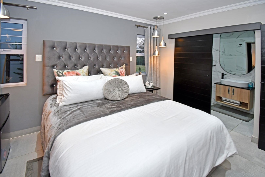 4 Bedroom Property for Sale in Erasmus Park Gauteng