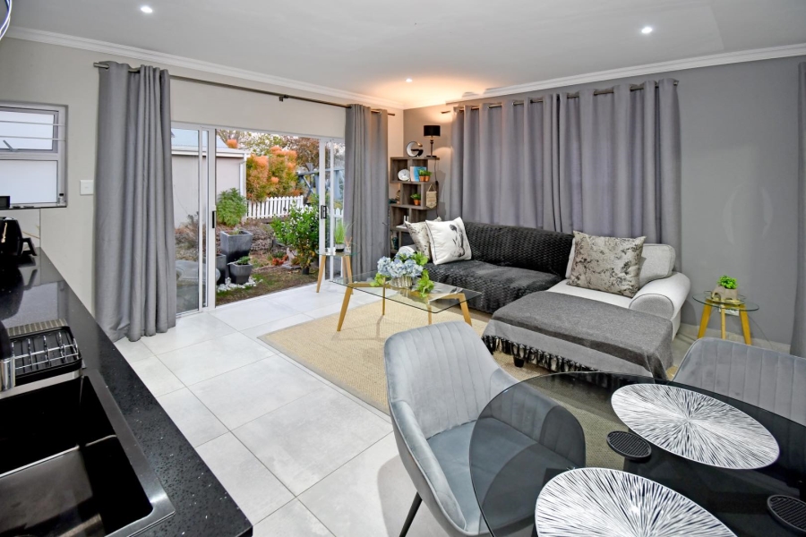4 Bedroom Property for Sale in Erasmus Park Gauteng