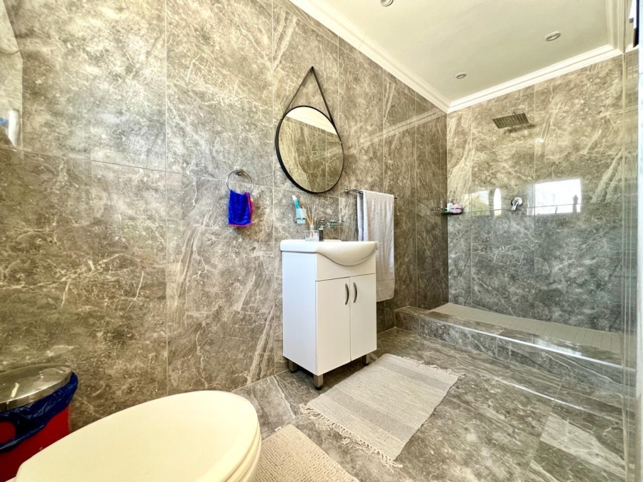 1 Bedroom Property for Sale in Parkmore Gauteng