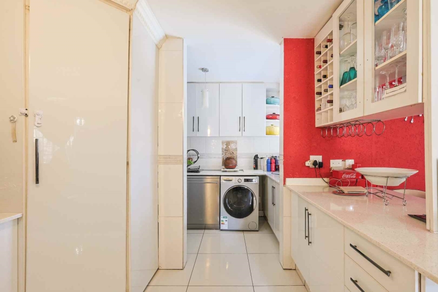 3 Bedroom Property for Sale in Equestria Gauteng