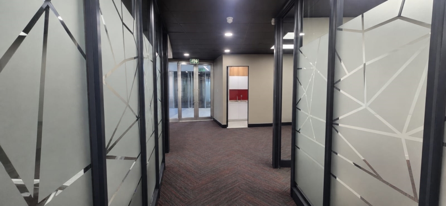 To Let Commercial Property for Rent in Lynnwood Gauteng