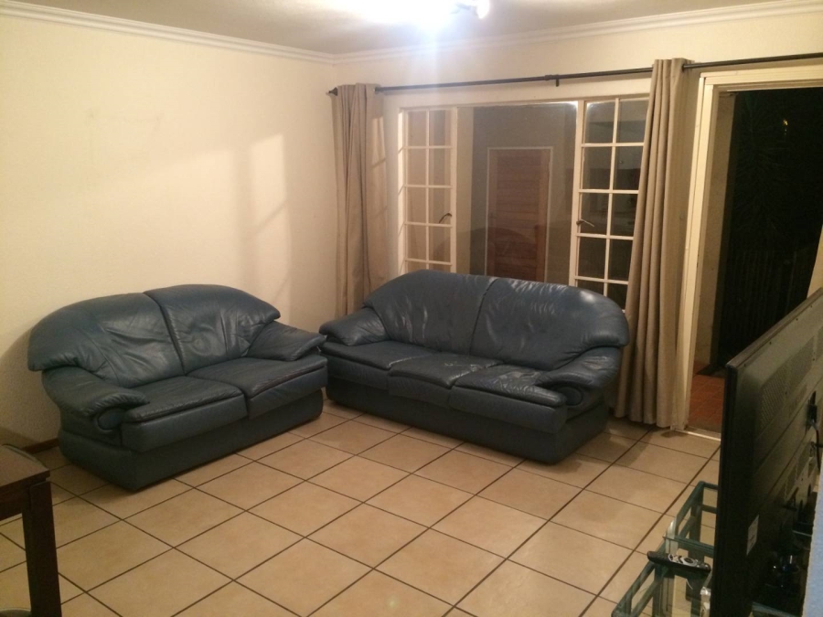 To Let 2 Bedroom Property for Rent in Newlands Gauteng