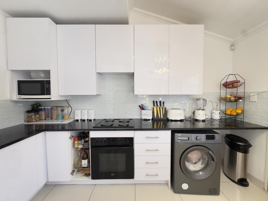 3 Bedroom Property for Sale in Equestria Gauteng