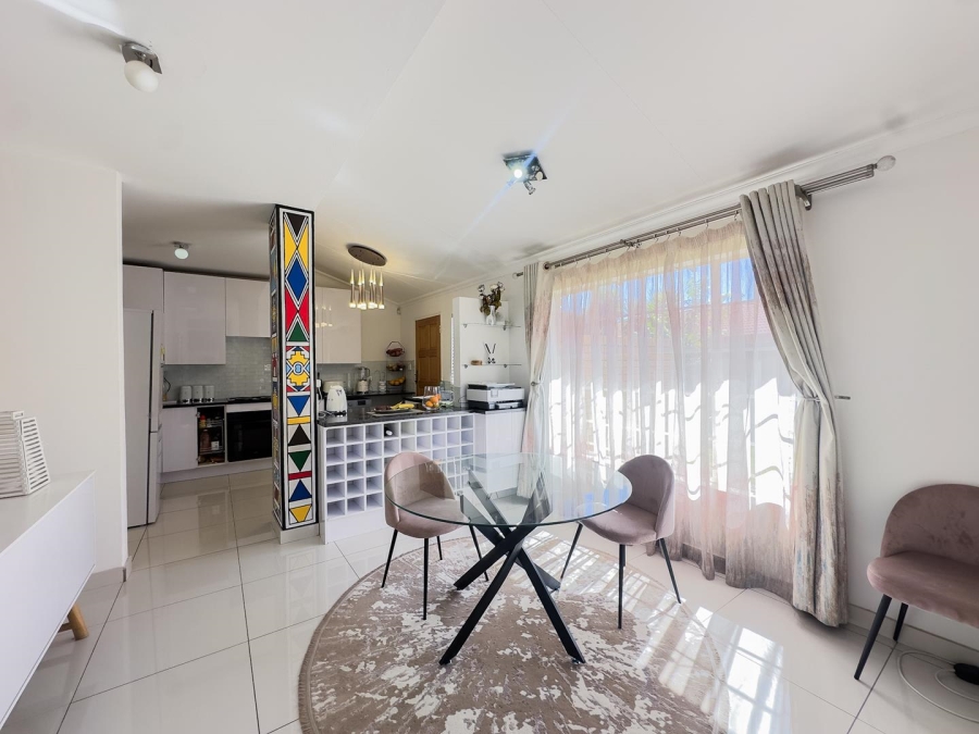 3 Bedroom Property for Sale in Equestria Gauteng