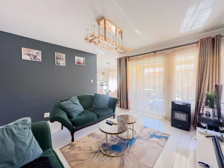 3 Bedroom Property for Sale in Equestria Gauteng