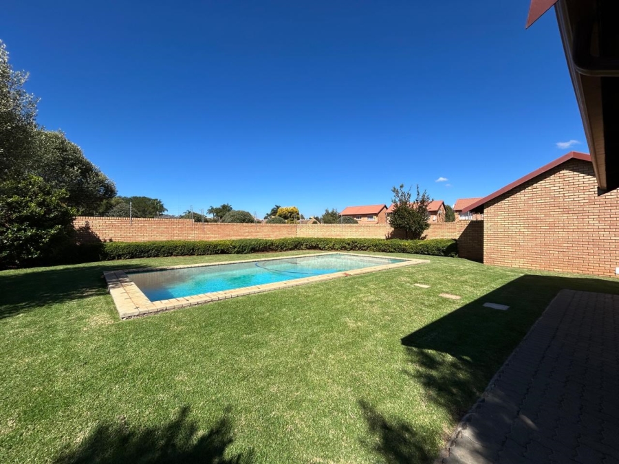 3 Bedroom Property for Sale in Equestria Gauteng