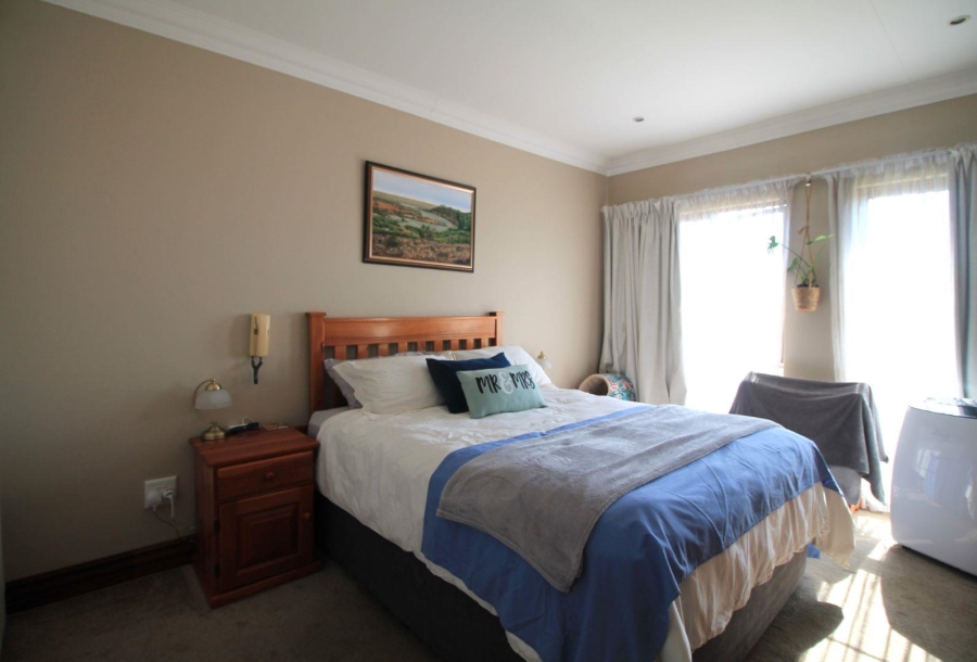 To Let 2 Bedroom Property for Rent in Lonehill Gauteng