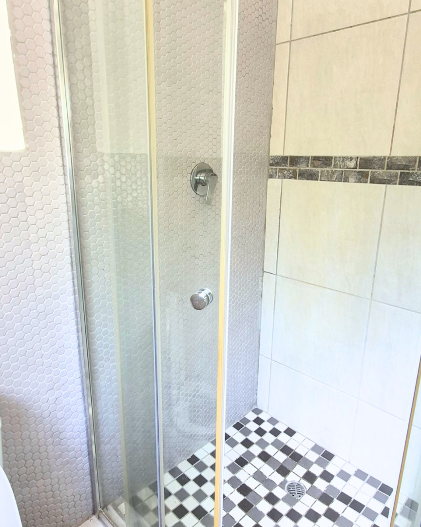 2 Bedroom Property for Sale in Sandown Gauteng
