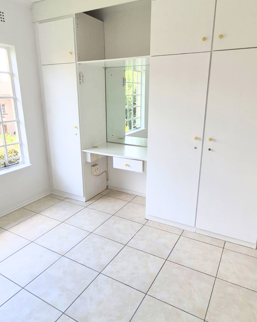 2 Bedroom Property for Sale in Sandown Gauteng