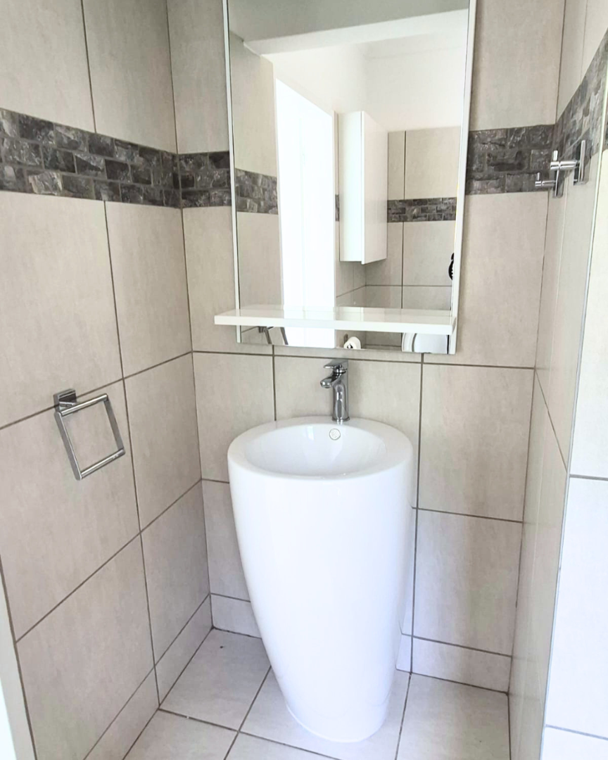2 Bedroom Property for Sale in Sandown Gauteng